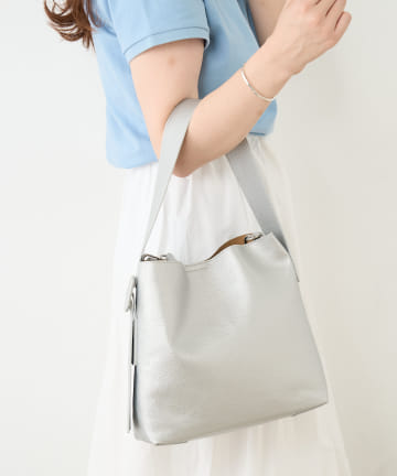 BIRTHDAY BAR(バースデイバー) フェイクレザー2WAYベルトショルダーバッグポーチ付き