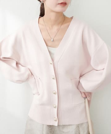 natural couture(ナチュラルクチュール) ぷっくり金ボタンミドルカーデ