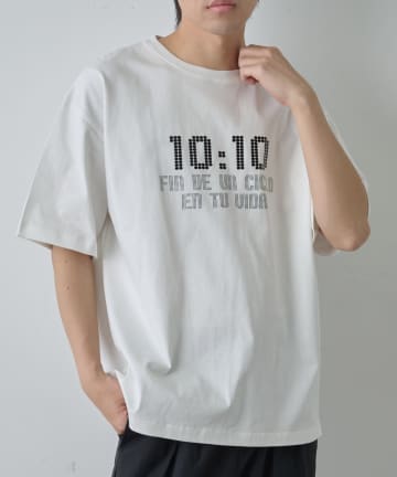 COLONY 2139(コロニー トゥーワンスリーナイン) デジタルプリントTシャツ