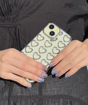 Lattice(ラティス) メタルハートスマホケース(iPhone15)