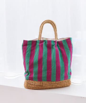 La boutique BonBon(ラブティックボンボン) 【タランゴ】コットンストライプトートバッグ