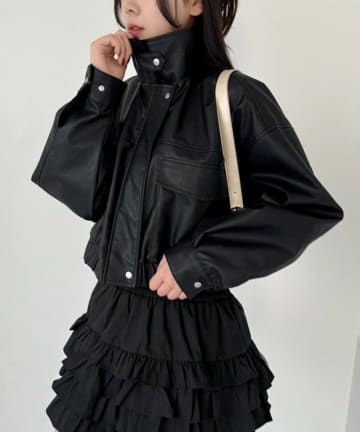 フェイクレザーショートジャケット
