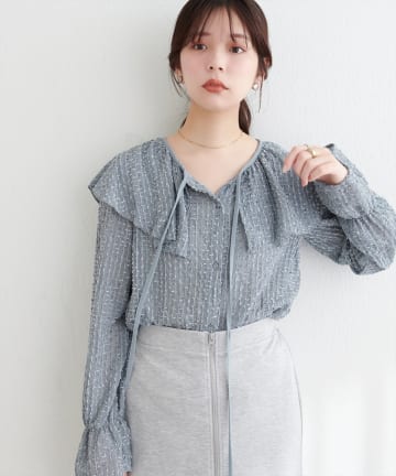 natural couture(ナチュラルクチュール) シアーフリンジケープカラーブラウス