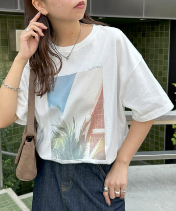 DISCOAT(ディスコート) 【ユニセックス】ボタニカルアソートフォトTシャツ