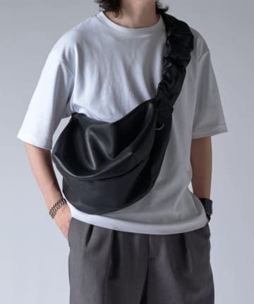 Lui's(ルイス) GO OUT shoulder bag（ショルダーバッグ）