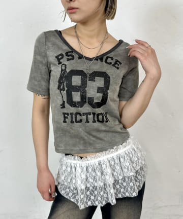 WHO’S WHO gallery(フーズフーギャラリー) エリオットVネックTEE
