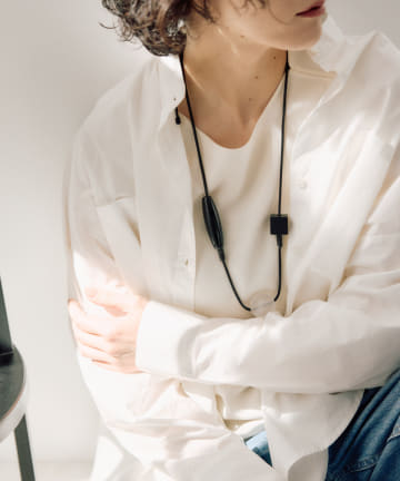 ear PAPILLONNER(イア パピヨネ) 3ポイントロープネックレス