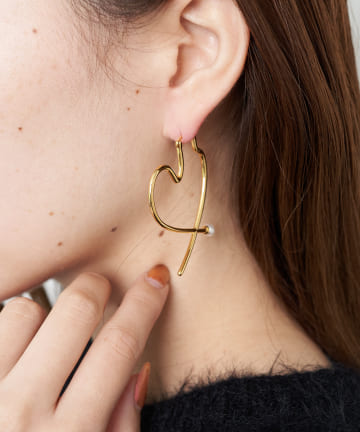 OUTLET(アウトレット) 【Chico】ハートフープピアス