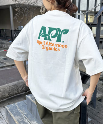 【ユニセックス】カフェグラフィックTシャツ