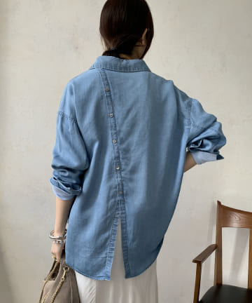 【新色追加/WEB限定】バックボタンリヨセルデニムシャツ