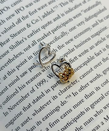 LAPUIS　Line Coil Heartピアス