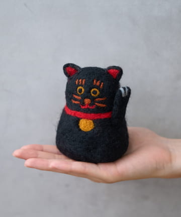 BIRTHDAY BAR(バースデイバー) フェルトマスコット　マネキネコ