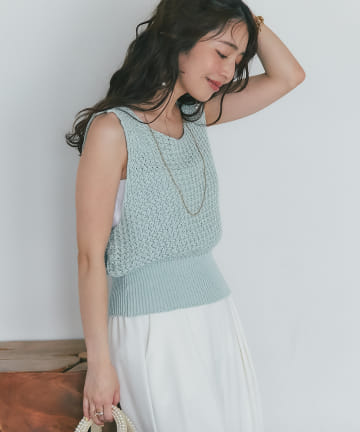 La boutique BonBon(ラブティックボンボン) 前後２WAY地柄クロップドベスト