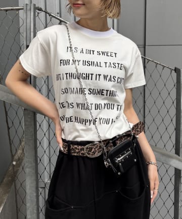 WHO’S WHO gallery(フーズフーギャラリー) ヴィンテージライクステンシルTEE