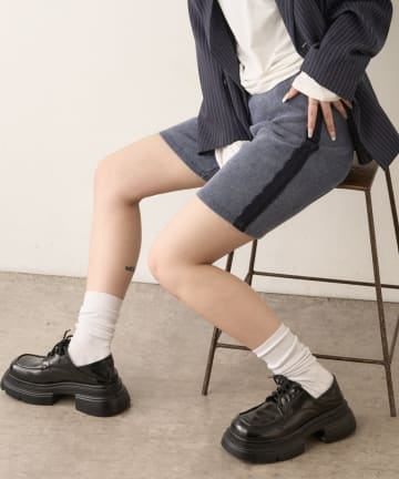 レースバイカーレギンス