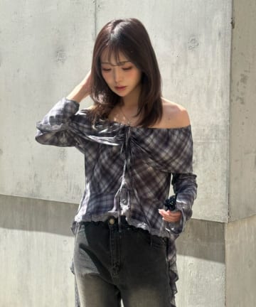 チュールプリントオフショルTシャツ