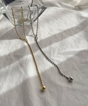 ボールチェーンフリーネックレス