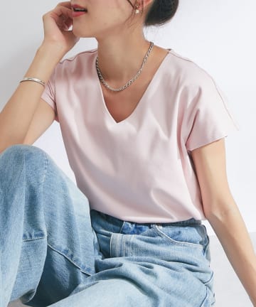 La boutique BonBon(ラブティックボンボン) フレンチVネックTee