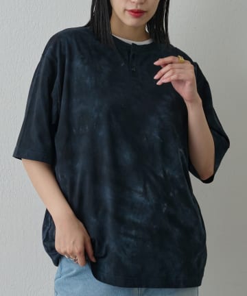 COLONY 2139(コロニー トゥーワンスリーナイン) フェード天竺ヘンリーネックTEE