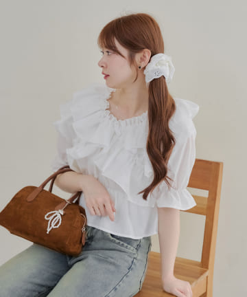 NICE CLAUP / OLIVE des OLIVE OUTLET(ナイスクラップ  / オリーブ デ オリーブ アウトレット) 《華やかに着映える》【RMAF】フリルクロスブラウス