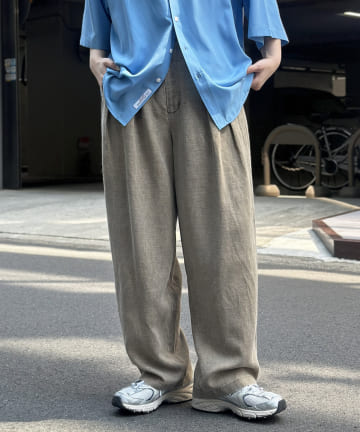 CPCM(シーピーシーエム) ピグメントリネン混トラウザーパンツ