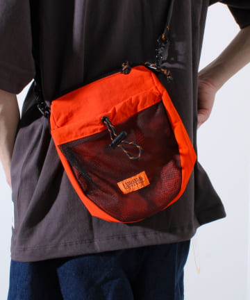 FREDY & GLOSTER(フレディ アンド グロスター) 【UNIVERSAL OVERALL】フロントメッシュザイルミニショルダーバッグ