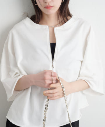 Omekashi(オメカシ) ハーフジップ2WAYTシャツ