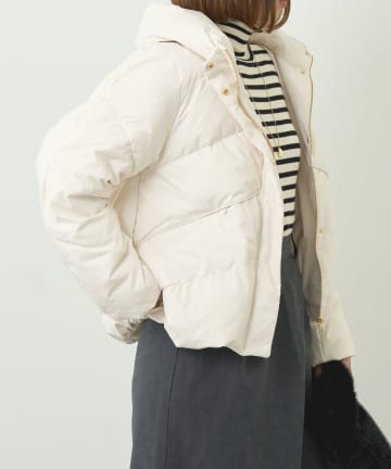 un dix cors(アンディコール) 《軽くて着やすい》ストレッチカシュネックピュアダウン