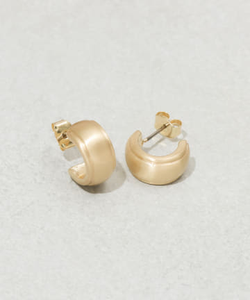 メタルフープピアス