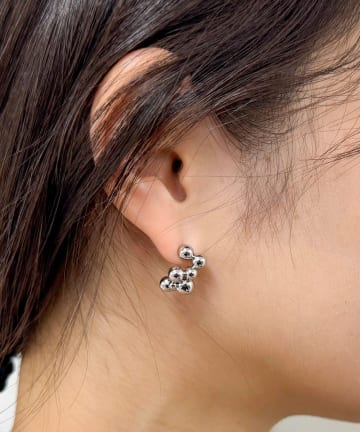 ツブメタルピアス