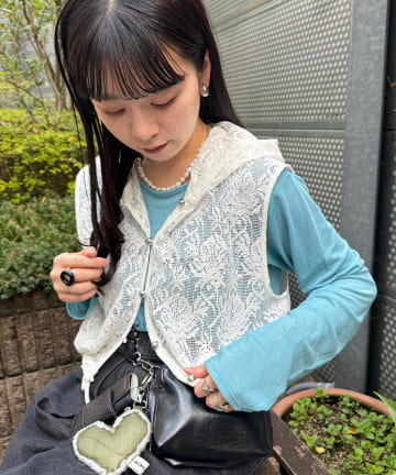 Omekashi】フラワー刺繍ケープブラウス | OUTLET(アウトレット