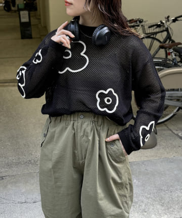 CPCM(シーピーシーエム) コード刺繍花柄メッシュニット