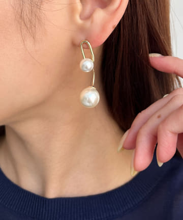 Chez toi(シェトワ) 変形パールピアス