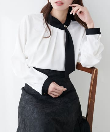 NICE CLAUP / OLIVE des OLIVE OUTLET(ナイスクラップ  / オリーブ デ オリーブ アウトレット) 【natural couture】ドット型ボウタイ衿ブラウス