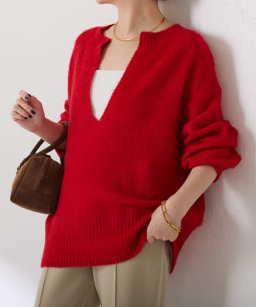 COLLAGE GALLARDAGALANTE(コラージュ ガリャルダガランテ) 【EC限定カラーあり/軽量/お尻周りカバー◎】エアリー深Vニット