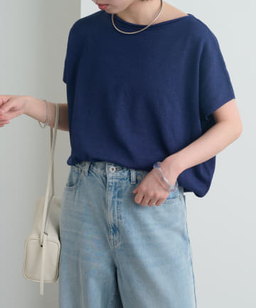 オフショルニット