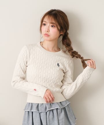 【RAY CASSIN】胸刺繍ケーブルニット