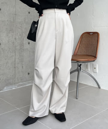 【CAPRICIEUX LE'MAGE】膝タックパンツ