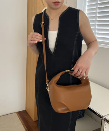 CAPRICIEUX LE'MAGE(カプリシュレマージュ) メタルポイント2WAYバッグ