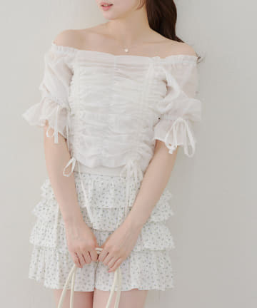 NICE CLAUP / OLIVE des OLIVE OUTLET(ナイスクラップ  / オリーブ デ オリーブ アウトレット) 主役ブラウス【RMAF】ドロストスクエアブラウス