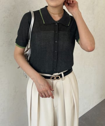 Thevon.(ゼヴォン) 配色襟付き5分袖ニットカーディガン