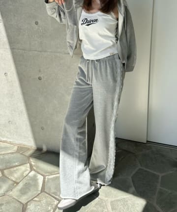 RAY CASSIN(レイカズン) 【セットアップ対応】ピグメントレースフレアスウェットパンツ