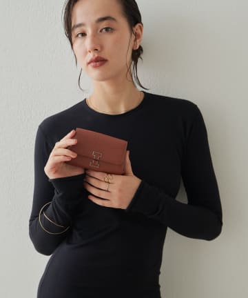 IACUCCI(イアクッチ) アバ ウォレット CERVO