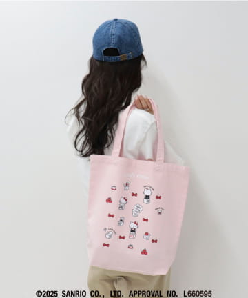 FREDY & GLOSTER(フレディ アンド グロスター) 【HELLO KITTY meet FREDY emue】ボックスプリントトート