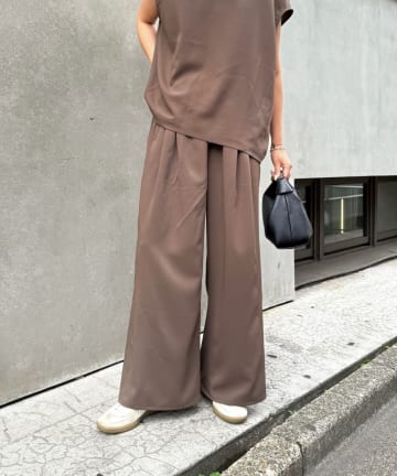 Lui's(ルイス) 2タックワイドイージーパンツ