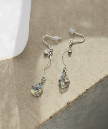 ear PAPILLONNER(イア パピヨネ) インクルージョンピアス