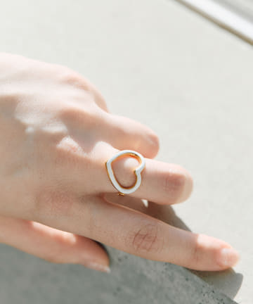 ear PAPILLONNER(イア パピヨネ) 《WEB＆一部店舗限定》モノトーンハートリング