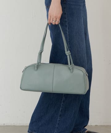 russet(ラシット) レザー横長ボストンバッグ