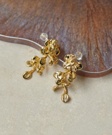 ear PAPILLONNER(イア パピヨネ) フローリングピアス