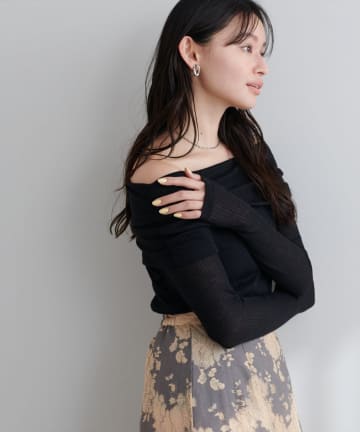 NICE CLAUP / OLIVE des OLIVE OUTLET(ナイスクラップ  / オリーブ デ オリーブ アウトレット) 【natural couture】シアーギャザーオフショルプルオーバー